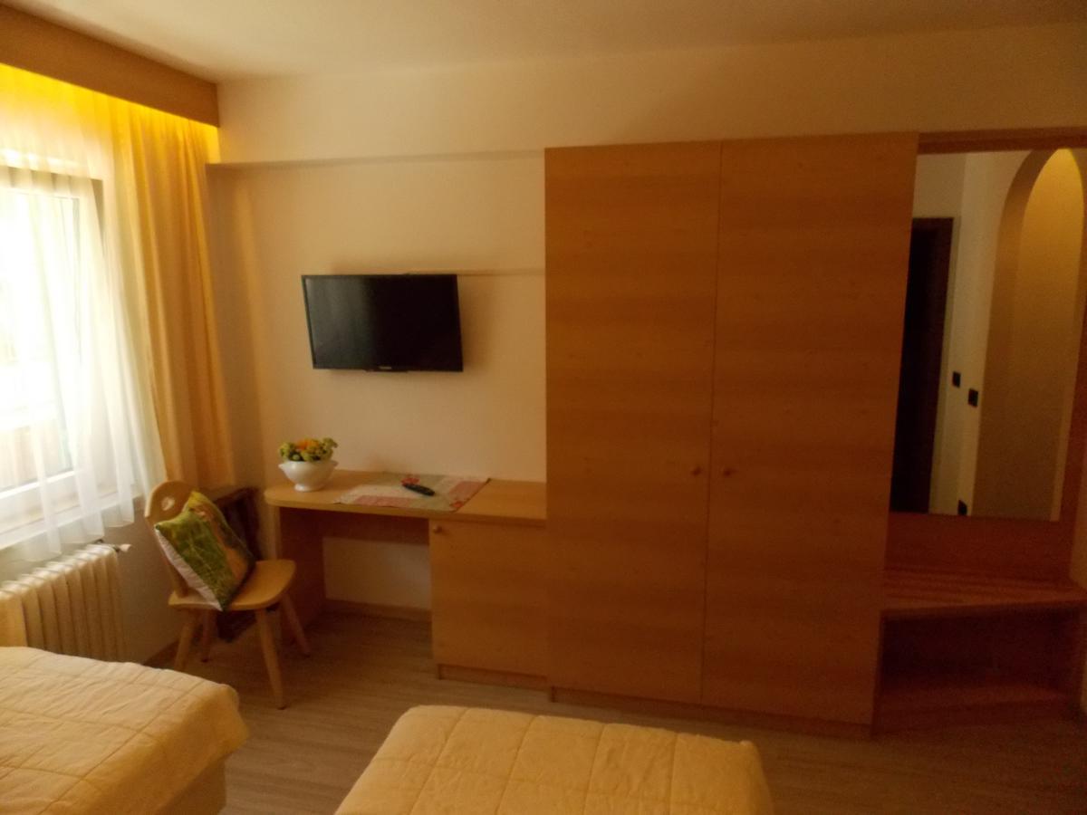 Sporthotel Enrosadira Campitello di Fassa Extérieur photo